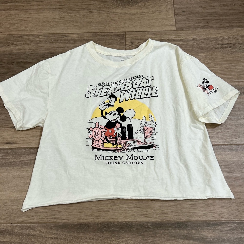Disney Mickey Mouse White Cropped t shirt size XL juniors Steamboat Willie